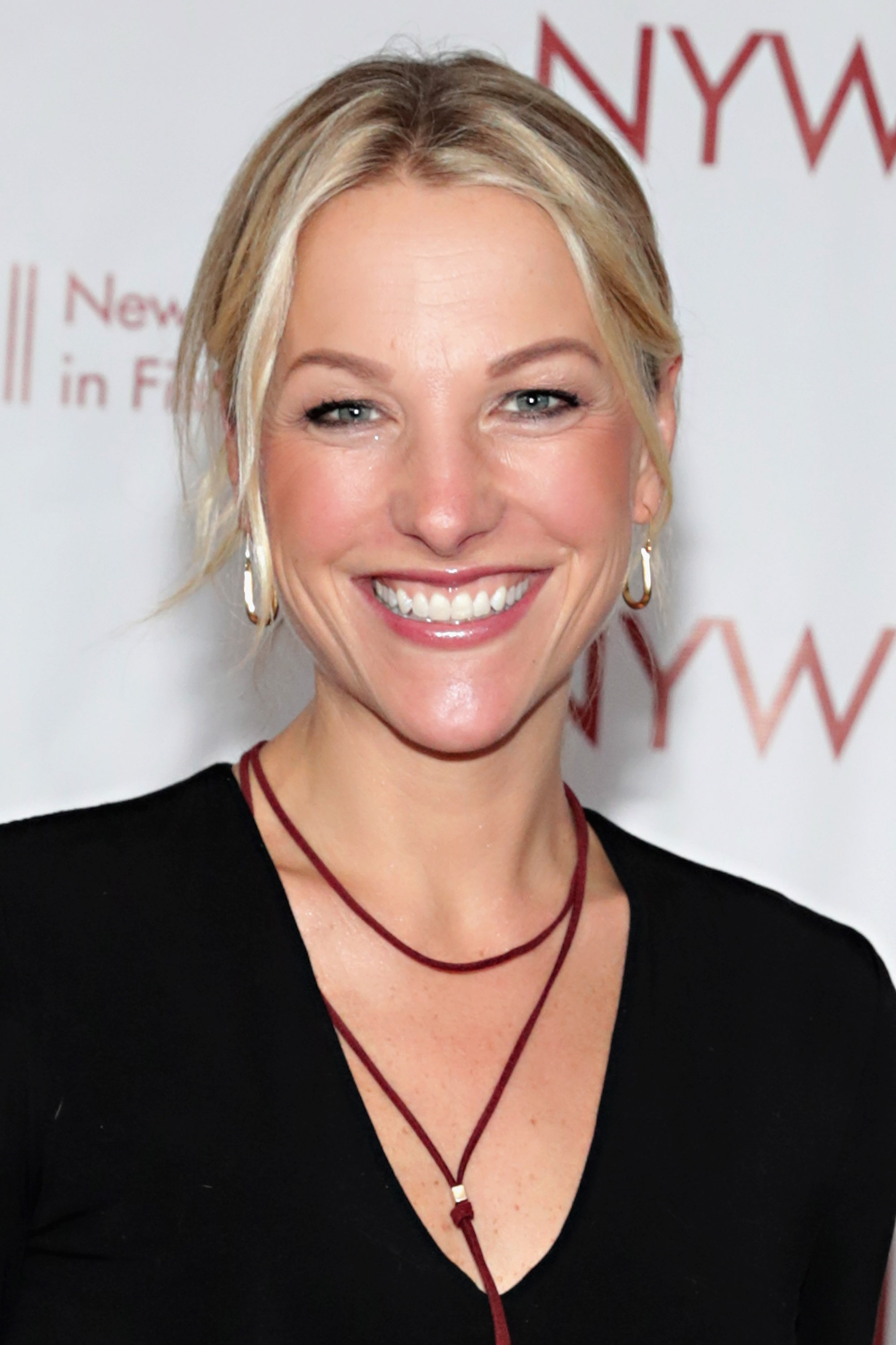 The 40 Best Female Sports Reporters Today - chzfgke